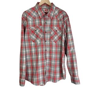 Wrangler Men’s Plaid Button Shirt